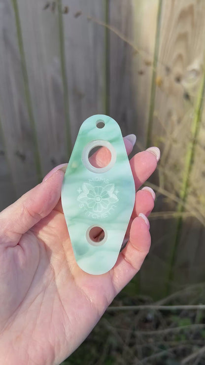 Flawed Jade Safety Eye Tool